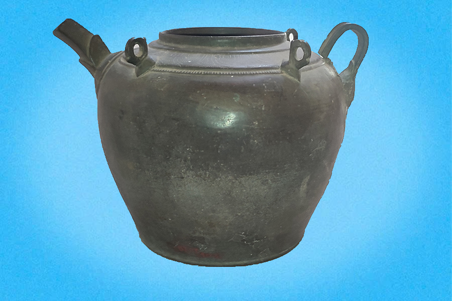 Ấm Đồng